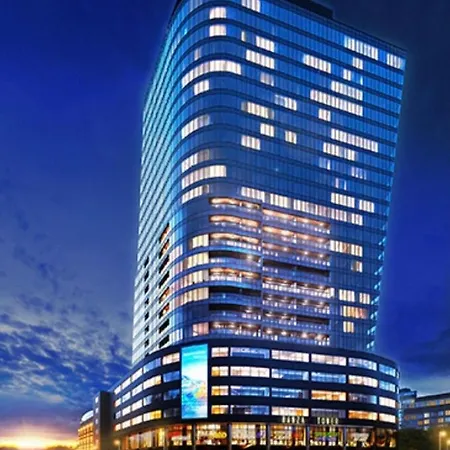 Hanza Tower & Pool Szczecin